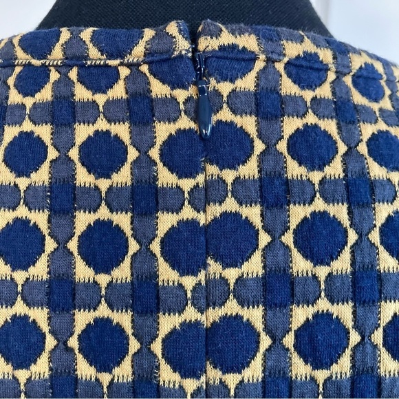 Ann Taylor Loft navy blue & orange geometric print quilted shift dress. Size XS - Picture 6 of 9